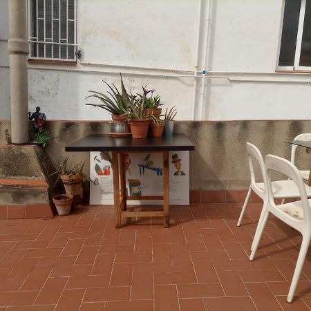 Aparteasy - Central Gracia Apartments Barcelona Exterior foto