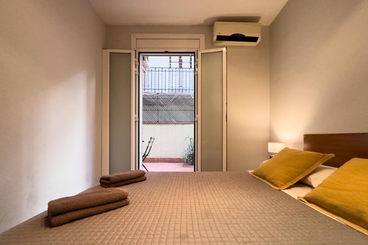 Aparteasy - Central Gracia Apartments Barcelona Exterior foto