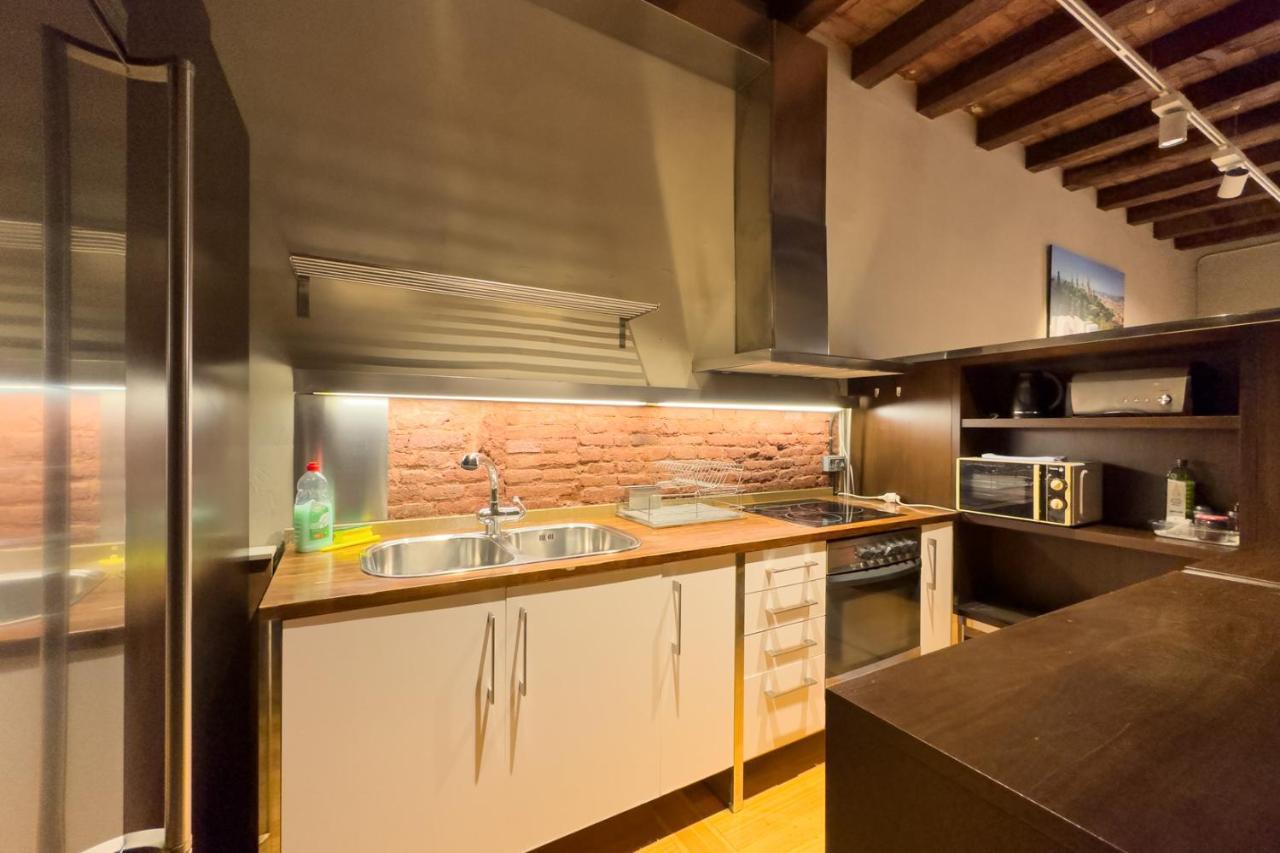 Aparteasy - Central Gracia Apartments Barcelona Exterior foto