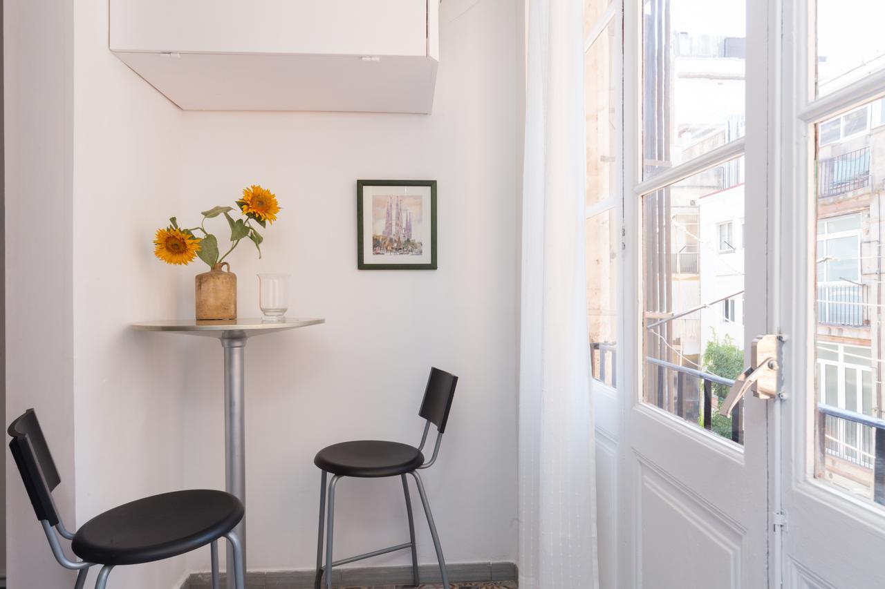 Aparteasy - Central Gracia Apartments Barcelona Exterior foto